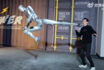 上市绿色通道被叫停？宇树科技严正声明：假的！公司发布人形机器人H2训练视频：腾空侧踢吓退王兴兴