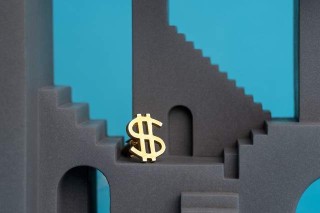 华泰期货的保底资金应如何确定？这样的确定方式有什么依据？