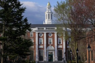 拒签才1天！美国恢复处理哈佛大学国际学生签证！