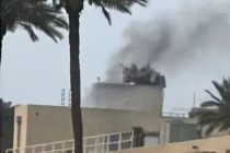 特朗普：伊朗已被“彻底击败”！美国驻伊拉克大使馆遭袭，其防空系统被摧毁