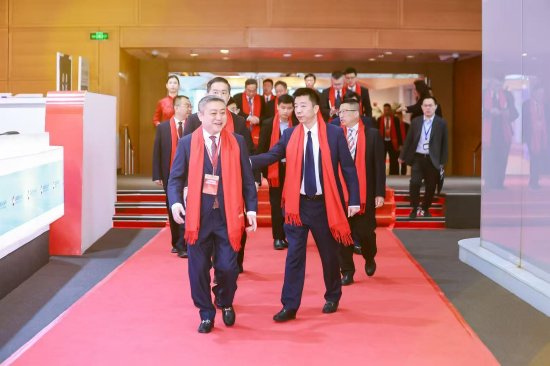 胜科纳米董事长李晓旻:上市仪式现场照片花絮 值得记录的几个小细节 第5张 胜科纳米董事长李晓旻:上市仪式现场照片花絮 值得记录的几个小细节 第5张