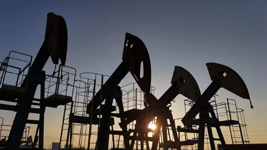 贸易战恐慌持续发酵 美国WTI原油跌破60美元关口 第2张 贸易战恐慌持续发酵 美国WTI原油跌破60美元关口 第2张