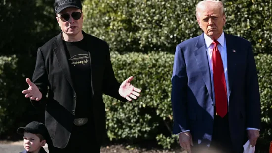 特斯拉股价大涨 马斯克称将显著减少从政时间 第1张 特斯拉股价大涨 马斯克称将显著减少从政时间 第1张