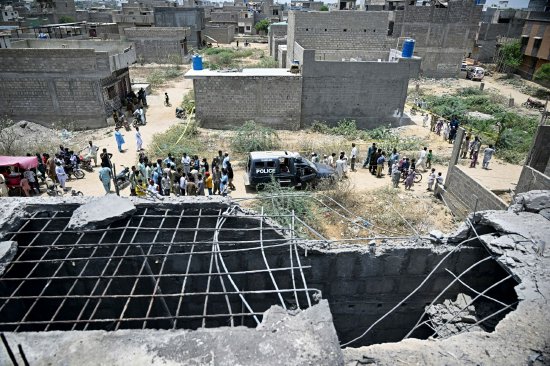 印巴冲突进一步升级 无人机与导弹接连被击落  第1张