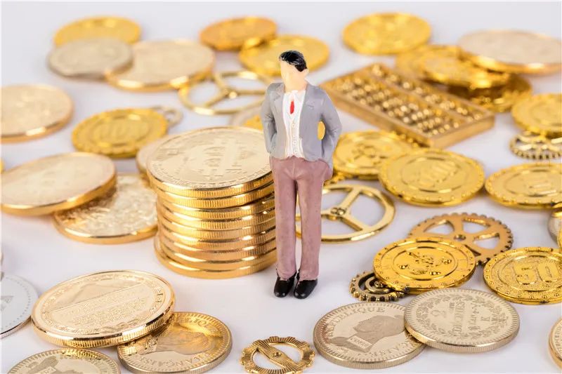 去年领涨A股,今年市值站上10万亿新台阶,这个板块不简单 第1张 去年领涨A股,今年市值站上10万亿新台阶,这个板块不简单 第1张