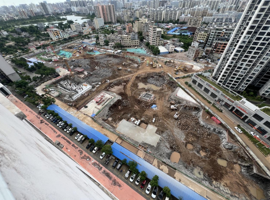 事涉359套!海口一小区楼体“集体”开裂!当地政府已介入 第4张 事涉359套!海口一小区楼体“集体”开裂!当地政府已介入 第4张