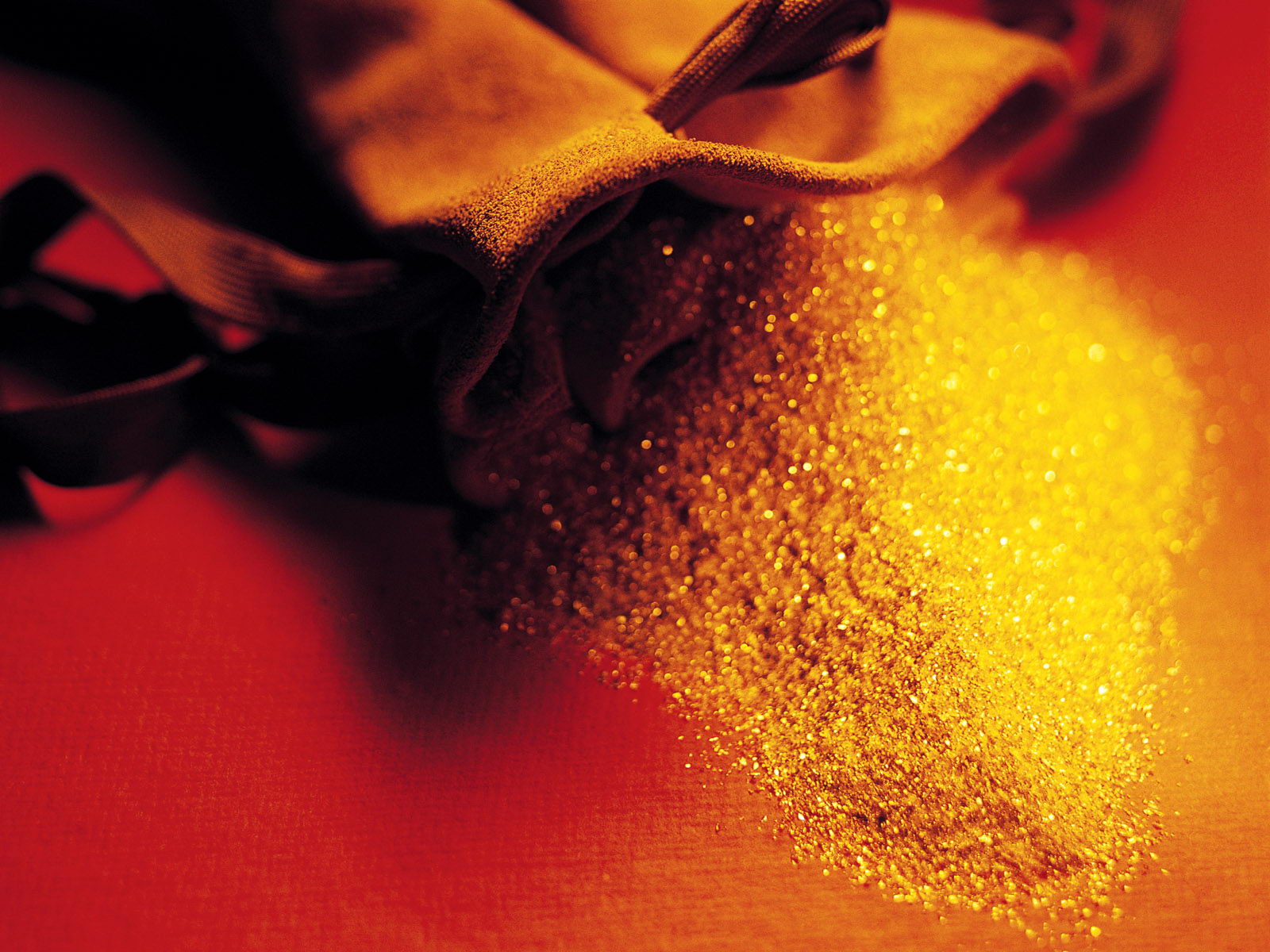 经济周期变化时黄金配置调整? 第1张 经济周期变化时黄金配置调整? 第1张