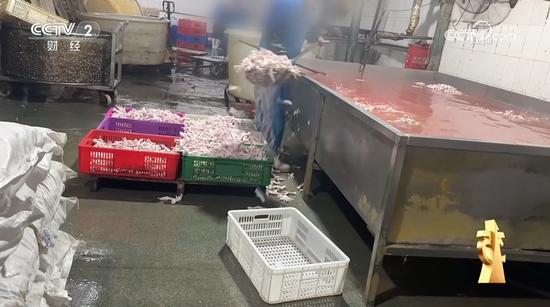 刚刚!央视3·15曝光7大行业乱象,涉及这些A股公司!市场监管总局火速行动 第3张 刚刚!央视3·15曝光7大行业乱象,涉及这些A股公司!市场监管总局火速行动 第3张